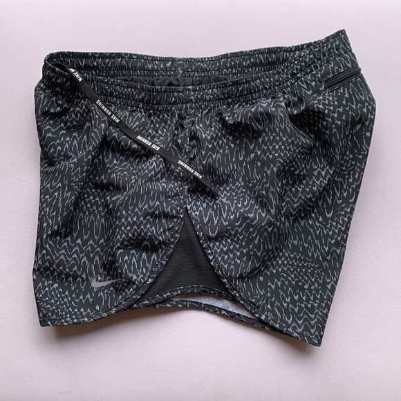 Nike Pants - Dri fit Nike running shorts size small black with white print